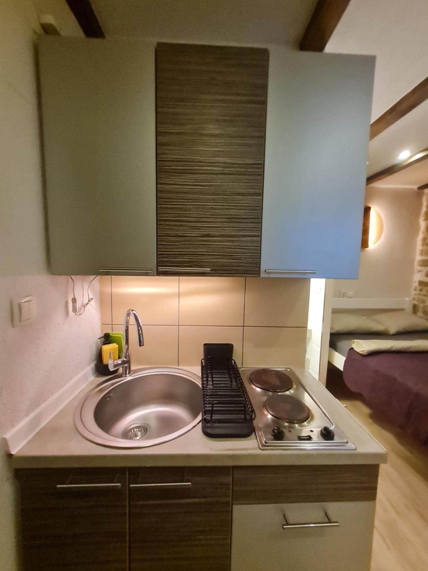 Rooms & Studio Apartments Šibenik Pokoj fotografie