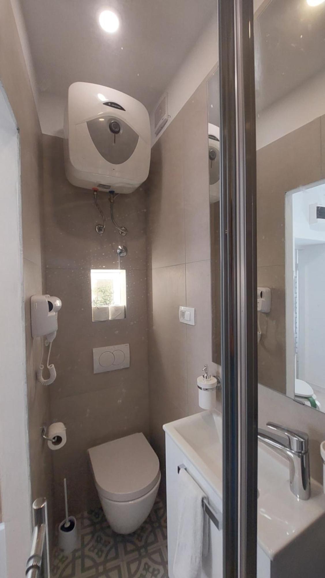 Rooms & Studio Apartments Šibenik Pokoj fotografie